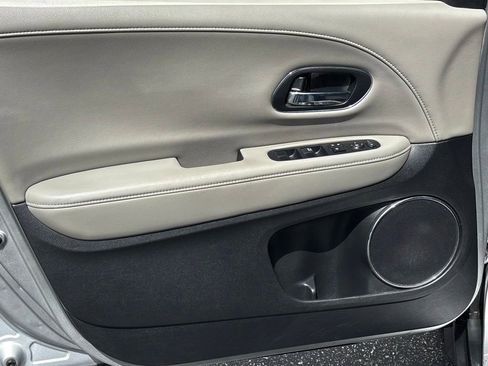 Used 2016 Honda HR-V EX-L image 23