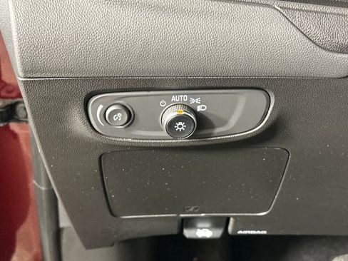 Used 2024 Buick Encore GX Preferred image 19