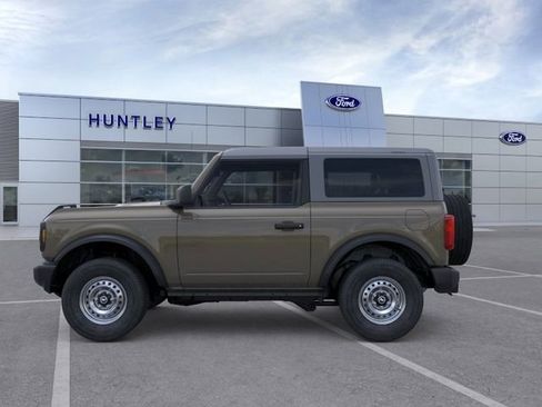New 2025 Ford Bronco 2-Door image 3