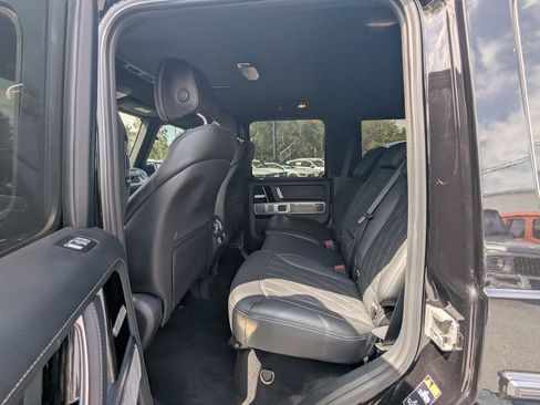 Certified 2025 Mercedes-Benz G 63 AMG 4MATIC image 27