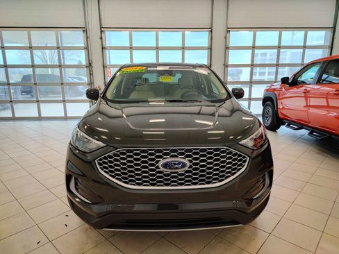 Used 2024 Ford Edge SEL AWD/4WD image 7