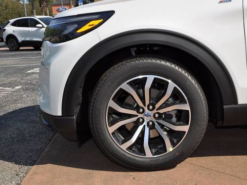 New 2025 Ford Explorer ST-Line image 9