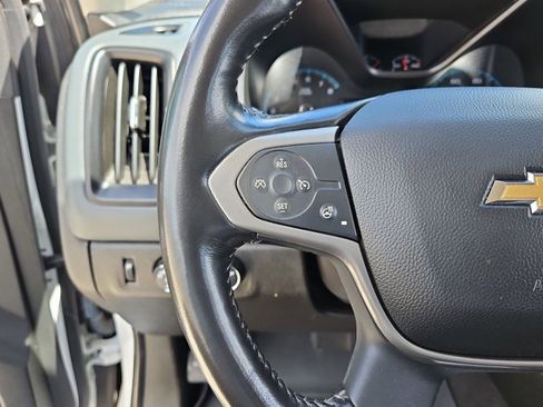 Used 2022 Chevrolet Colorado Z71 AWD/4WD image 22