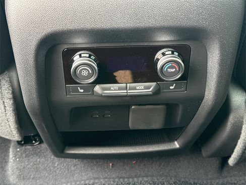 New 2026 Buick Enclave Avenir w/ Super Cruise Package image 31