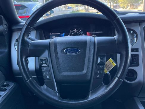 Used 2017 Ford Expedition XLT w/ Equipment Group 202A image 26
