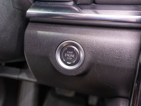 Used 2025 GMC Terrain Elevation AWD/4WD image 28