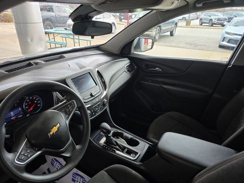 Used 2023 Chevrolet Equinox LT image 13