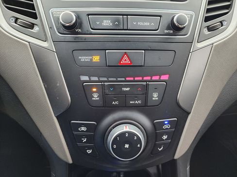 Used 2018 Hyundai Santa Fe Sport image 14