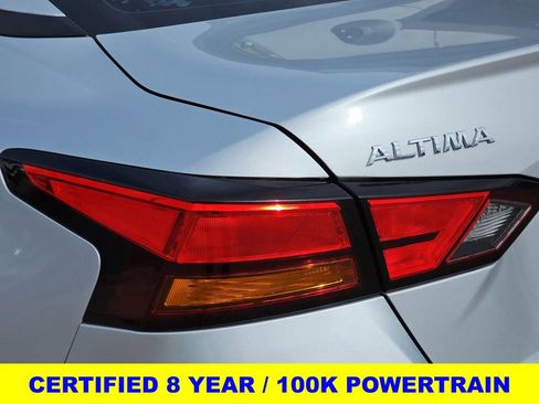 Used 2022 Nissan Altima 2.5 SV w/ SV Premium Package image 39