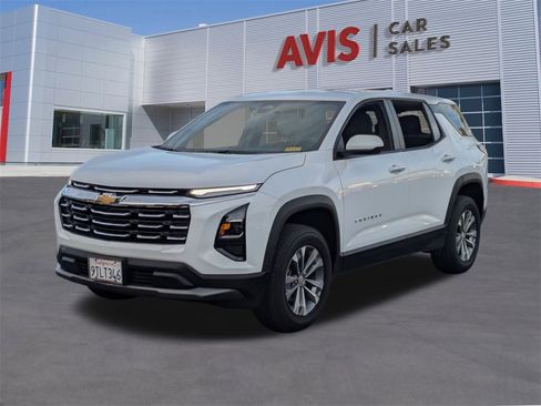 Used 2025 Chevrolet Equinox LT image 1