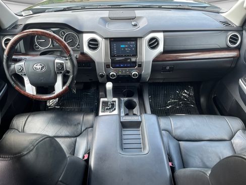 Used 2016 Toyota Tundra Limited w/ Limited Premium Package AWD/4WD image 10
