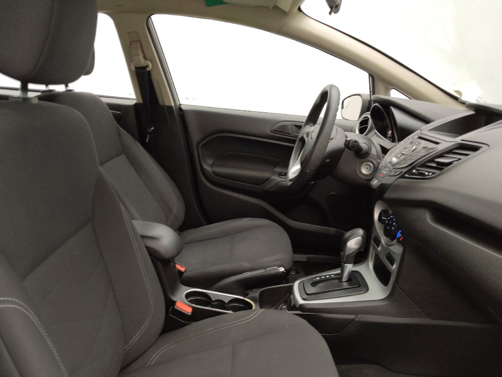 Used 2018 Ford Fiesta SE FWD image 21