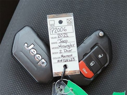 Used 2021 Jeep Wrangler Sport S image 30