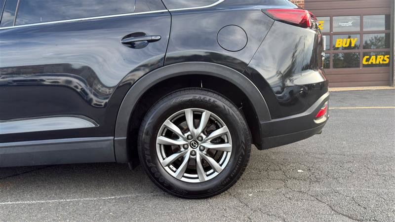 Used 2017 MAZDA CX-9 Touring AWD/4WD image 5