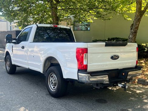 Used 2019 Ford F250 XL w/ XL Value Package RWD image 3