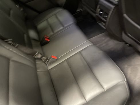 Used 2025 Cadillac XT4 Premium Luxury image 22