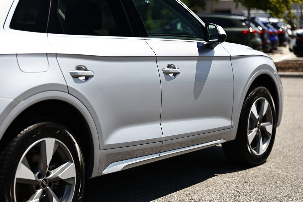 Certified 2023 Audi Q5 Premium w/ Premium Plus Package AWD/4WD image 8