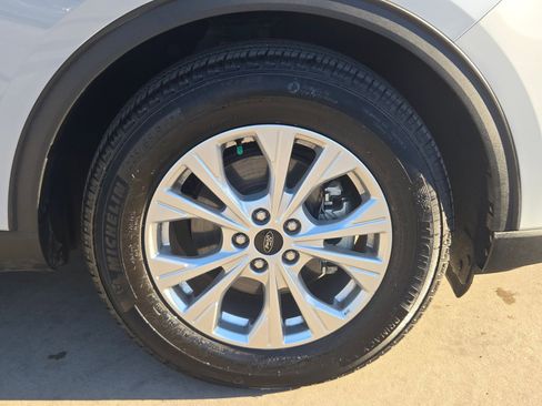 Used 2025 Ford Escape Active image 31