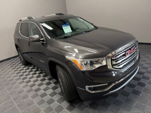 Used 2017 GMC Acadia SLT AWD/4WD image 2