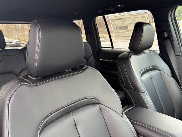 New 2026 Jeep Grand Cherokee Limited AWD/4WD image 31