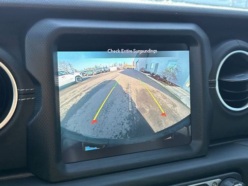 Certified 2023 Jeep Wrangler Sahara w/ Cold Weather Group image 26