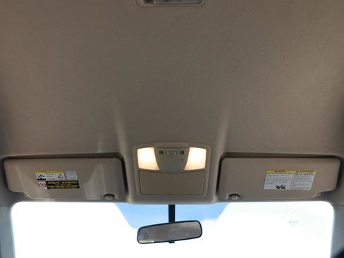 Used 2011 Nissan Rogue S AWD/4WD image 23