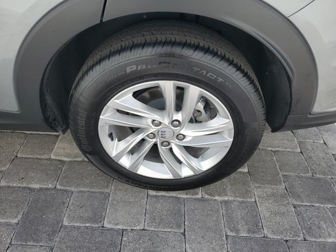 Used 2025 Buick Envista Sport Touring w/ Convenience I Package FWD image 7