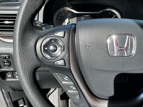Used 2023 Honda Ridgeline Sport image 23