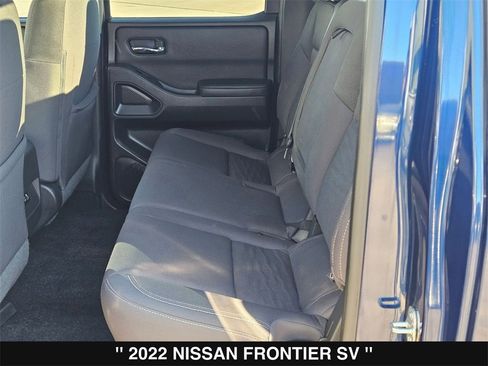 Used 2022 Nissan Frontier SV w/ Graphics Package image 17