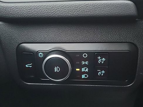 Certified 2023 Ford Escape Platinum image 50