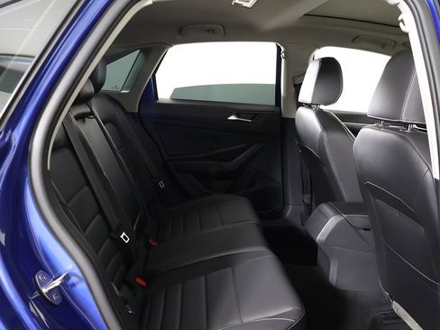 Used 2024 Volkswagen Jetta SE FWD image 35
