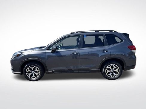 Used 2024 Subaru Forester Premium AWD/4WD image 4