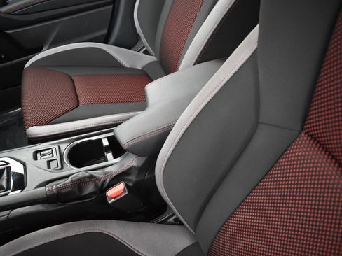 Used 2023 Subaru Impreza 2.0i Sport image 14