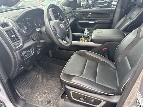 Used 2024 RAM 1500 Laramie AWD/4WD image 7