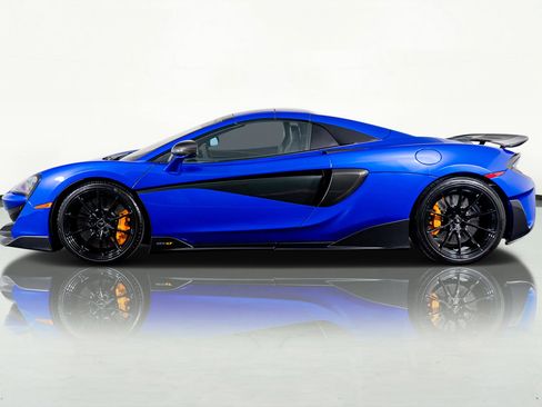 Used 2020 McLaren 600LT Spider image 16