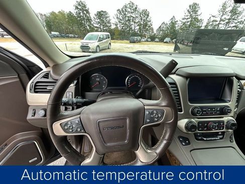 Used 2016 GMC Yukon Denali image 32