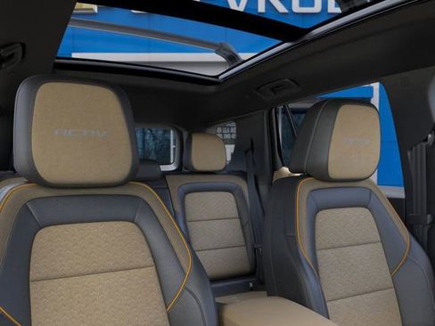 New 2026 Chevrolet Equinox ACTIV w/ Convenience Package III image 24