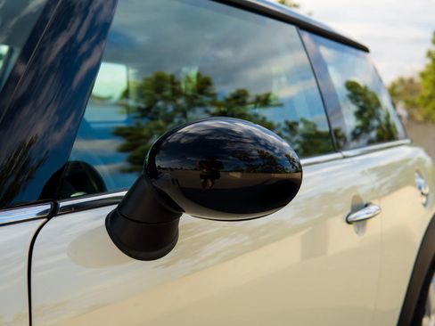 Used 2010 MINI Cooper S w/ Sport Pkg image 25