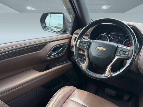 Used 2021 Chevrolet Tahoe High Country w/ Premium Package RWD image 29