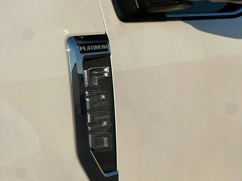 Used 2017 Ford F250 Platinum AWD/4WD image 13