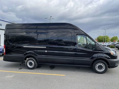 Used 2022 Ford Transit 250 148 High Roof Extended w/ Load Area Protection Package RWD image 10