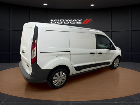 Used 2017 Ford Transit Connect XL FWD image 4