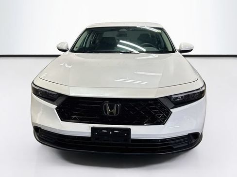 Used 2023 Honda Accord LX image 2