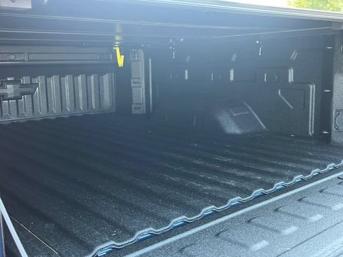 Used 2021 Chevrolet Silverado 2500 LT w/ All Star Edition AWD/4WD image 9