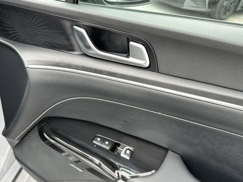 Certified 2025 Kia K5 GT-Line w/ GT-Line Premium Package FWD image 17