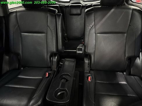 Used 2018 Toyota Highlander Limited image 30