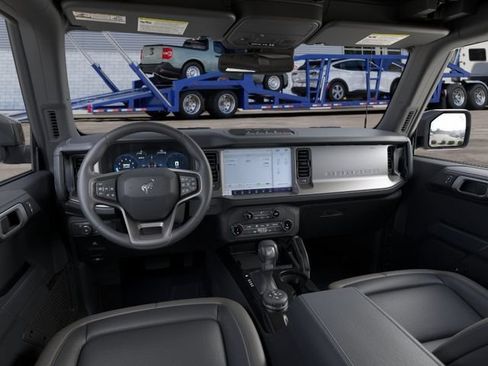 New 2026 Ford Bronco Outer Banks w/ Sasquatch Package AWD/4WD image 11