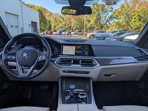 Used 2022 BMW X5 xDrive45e w/ Executive Package image 15