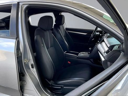 Used 2019 Honda Civic Sport image 25
