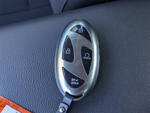 Certified 2024 Hyundai Elantra SEL image 29